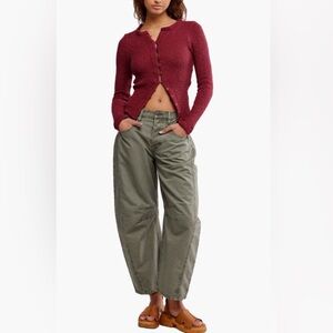 NWT Free People we the free Good Luck Barrel Leg Pants in olive green 29